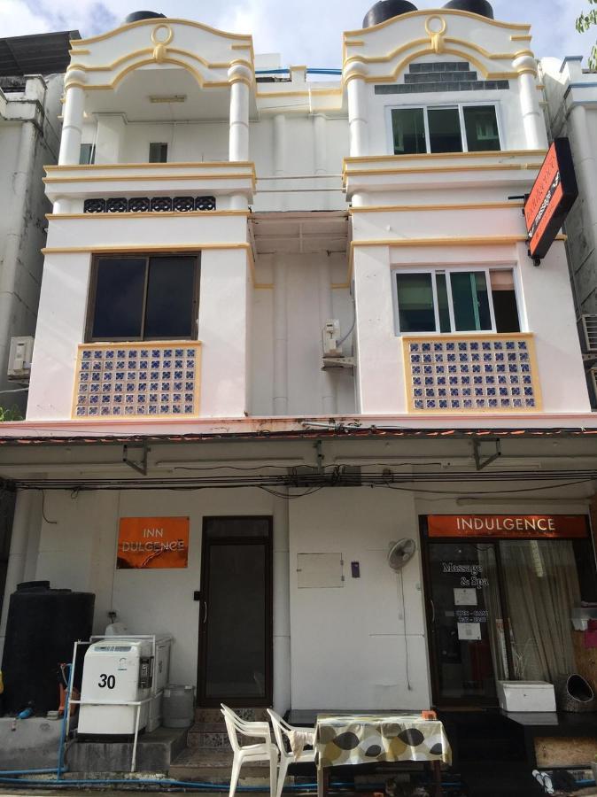 Inn Dulgence Patong Bagian luar foto