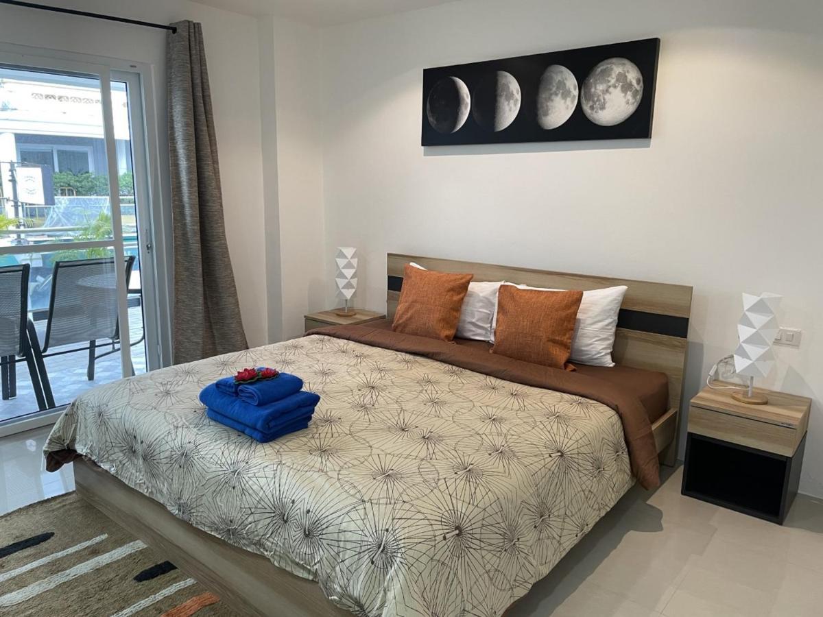 Inn Dulgence Patong Bagian luar foto